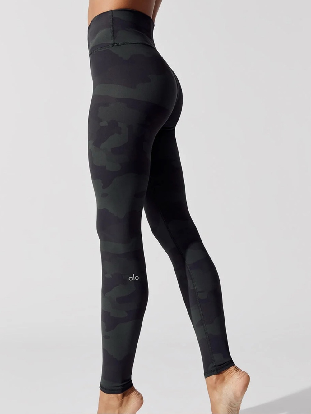 Alo Yoga High-Waist Camo Vapor Leggings size S